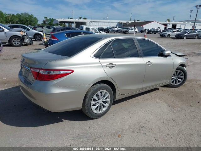 Toyota CAMRY LE 2017 4T1BF1FK1HU361825 Image 4