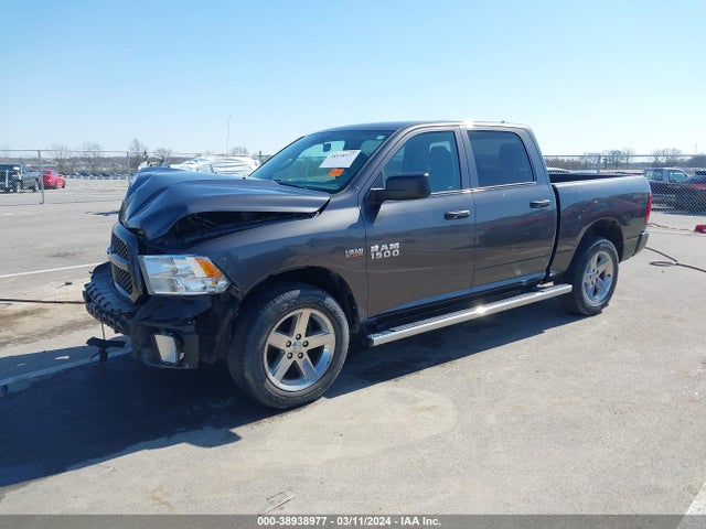 RAM 1500 Express  4x4 5'7 Box 2017 1C6RR7KT8HS698300 Image 2