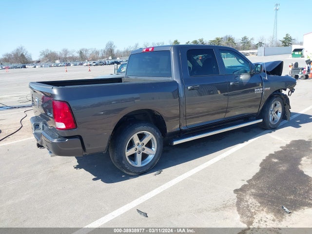 RAM 1500 Express  4x4 5'7 Box 2017 1C6RR7KT8HS698300 Image 4