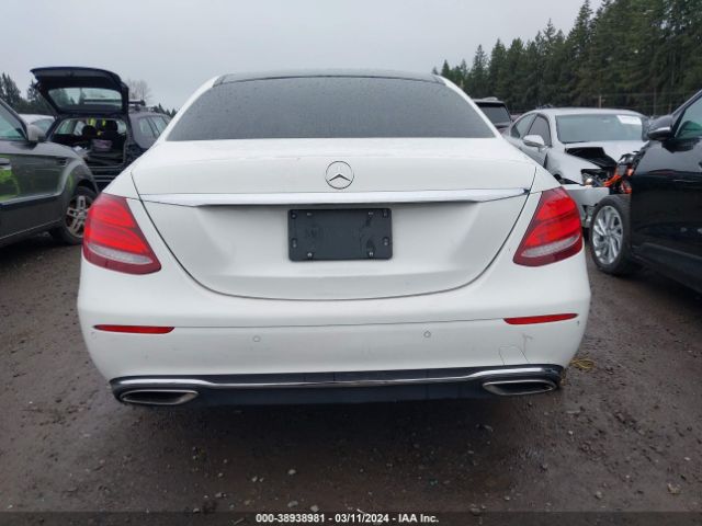 WDDZF4KB1JA359967 Mercedes-Benz E 300 4matic