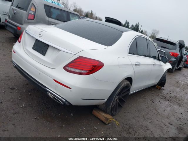 WDDZF4KB1JA359967 Mercedes-Benz E 300 4matic