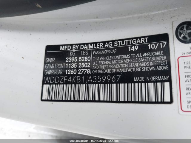 WDDZF4KB1JA359967 Mercedes-Benz E 300 4matic