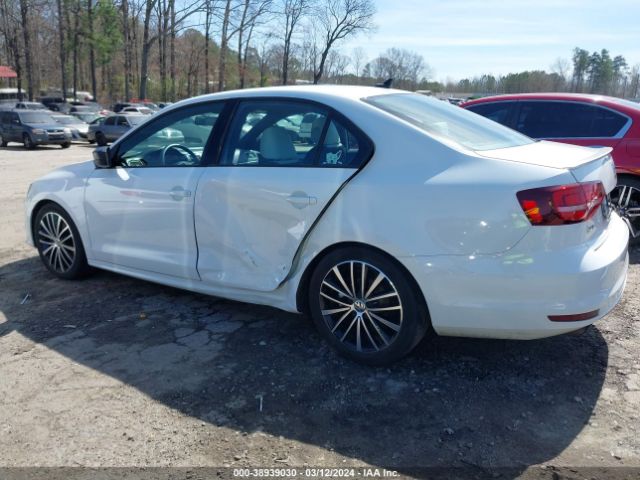 3VWB17AJ5GM282341 Volkswagen Jetta 1.8t Sport