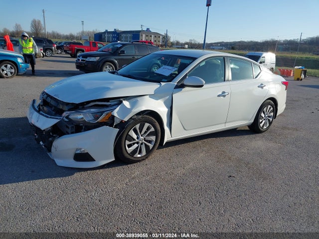 Nissan Altima 2.5 S 2019 1N4BL4BVXKC190073 Image 2