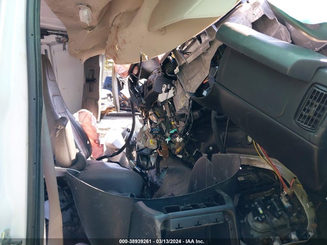 Chevrolet Express 3500 Work Van 2018 1GCZGGFGXJ1174816 Image 5