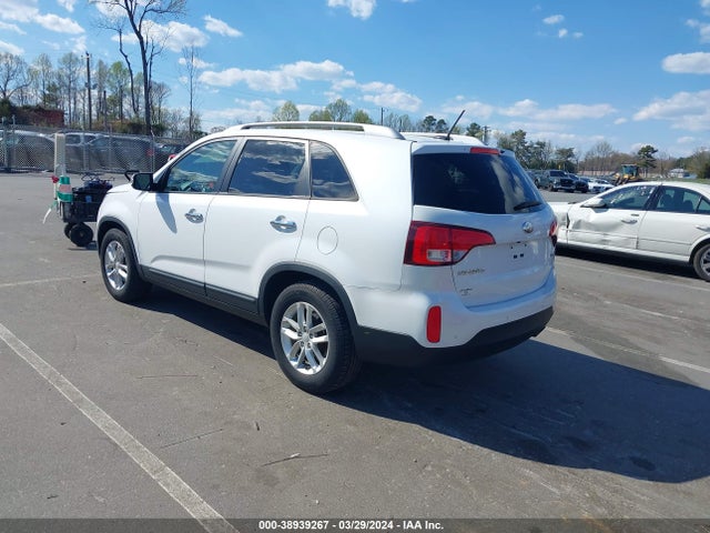 KIA SORENTO LX 2014 5XYKT3A64EG444052 Image 3
