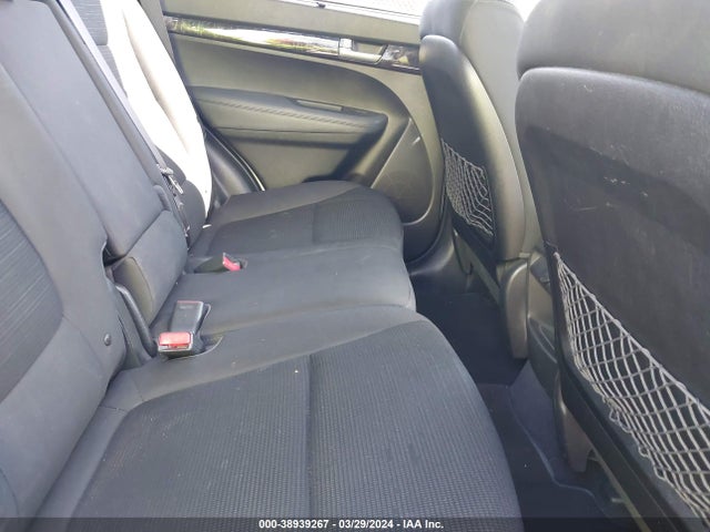 KIA SORENTO LX 2014 5XYKT3A64EG444052 Image 8