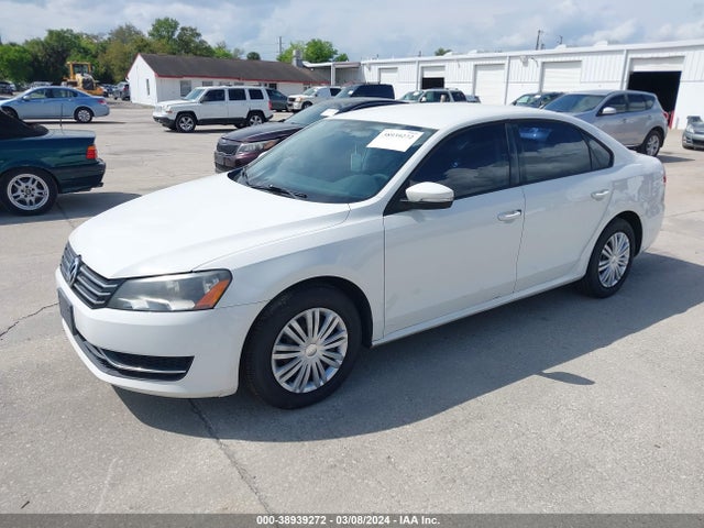 1VWAT7A36EC103388 Volkswagen Passat 1.8t S