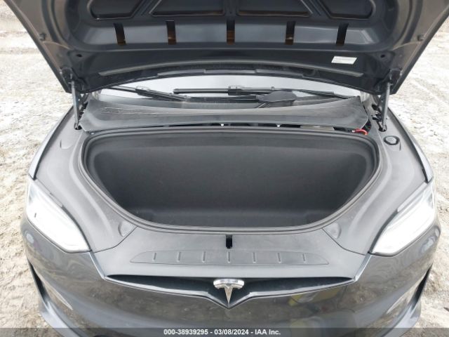 7SAXCBE58NF364961 Tesla Model X Dual Motor All-wheel Drive