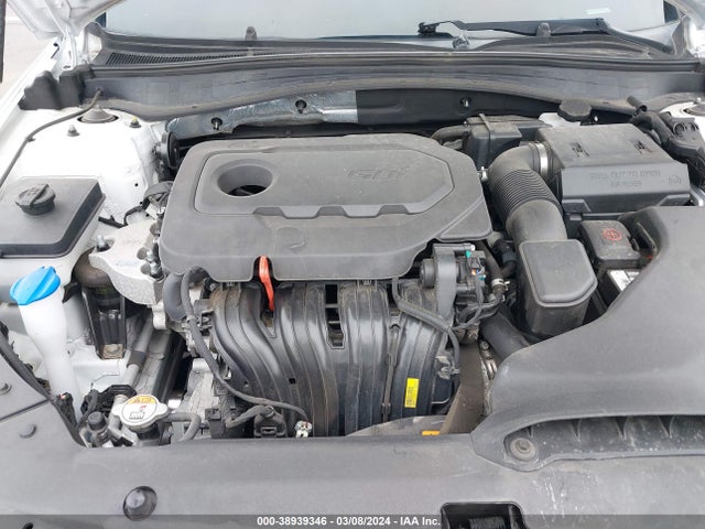 KIA Optima Lx 2018 5XXGT4L33JG274540 Image 10