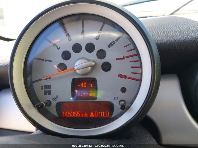 2009 MINI COOPER CLUBMAN WMWML33529TX50378 Photo 6