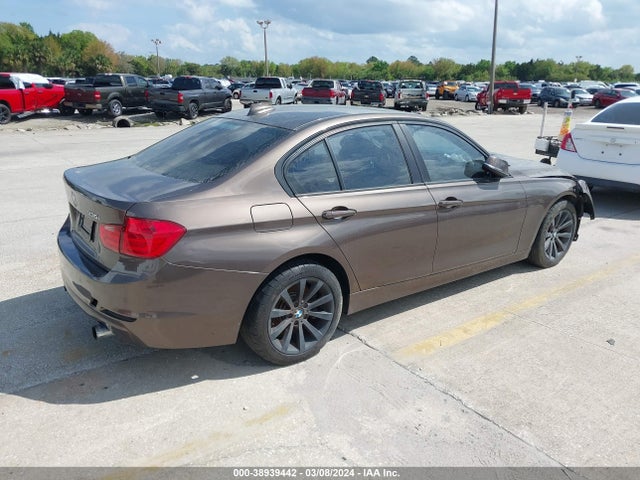 BMW 335i 2014 WBA3A9C59EF478456 Image 4