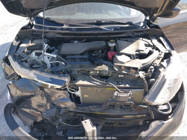 JN1BJ1CP8JW500123 Nissan Rogue Sport S