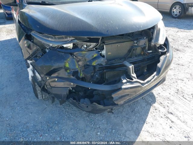 JN1BJ1CP8JW500123 Nissan Rogue Sport S