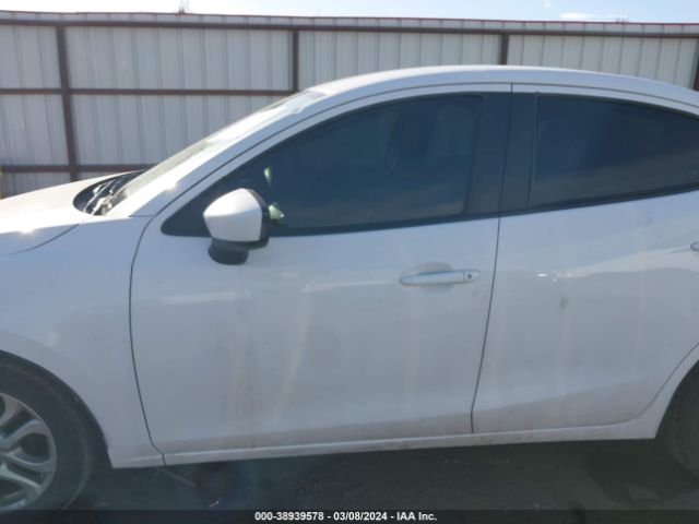 3MYDLBZV2GY107457 Scion IA