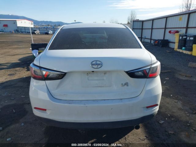 3MYDLBZV2GY107457 Scion IA