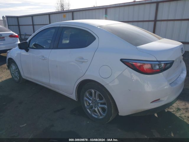 3MYDLBZV2GY107457 Scion IA