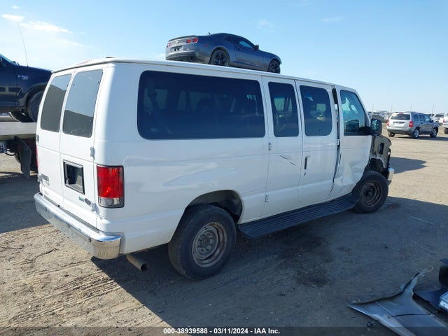 Ford E-350 Super Duty Xlt 2014 1FBNE3BL5EDB00924 Image 4