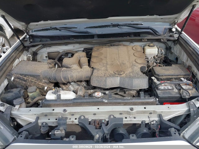 Toyota 4runner Limited 2018 JTEBU5JR4J5545514 Image 10