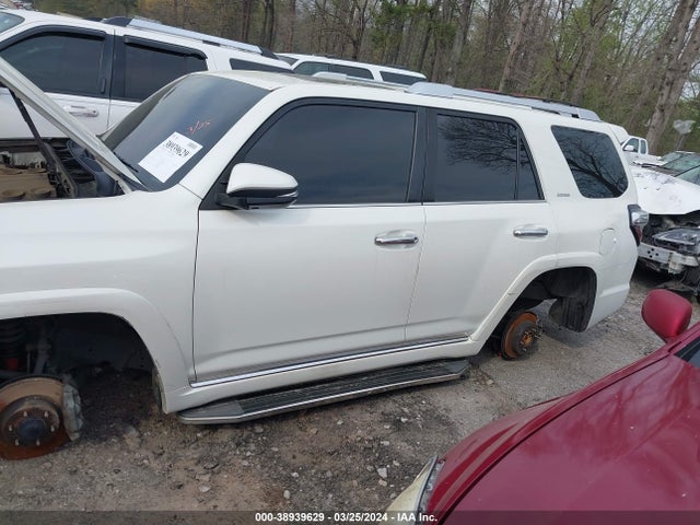 Toyota 4runner Limited 2018 JTEBU5JR4J5545514 Image 14