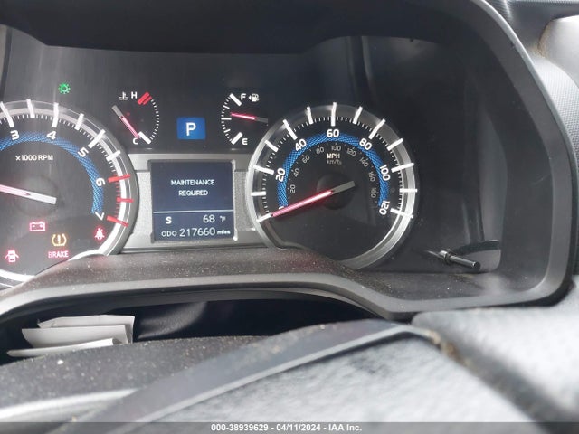 Toyota 4runner Limited 2018 JTEBU5JR4J5545514 Image 7