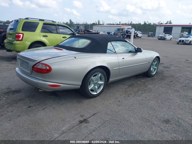 1998 JAGUAR XK8 SAJGX2243WC024274 Photo 3