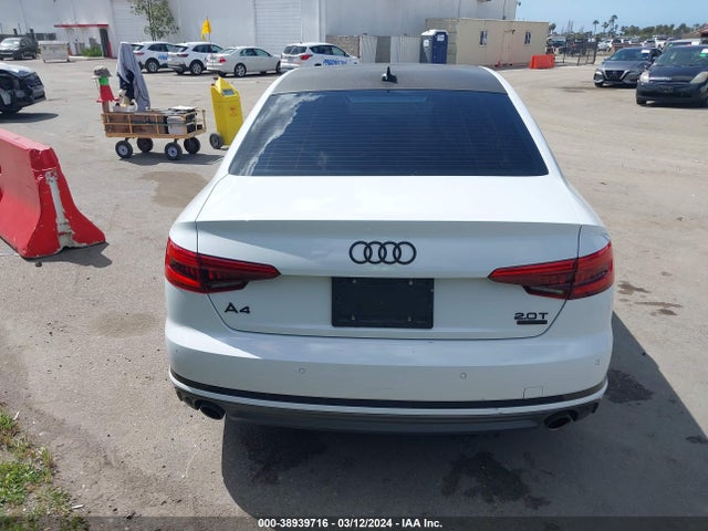 Audi A4 2.0t Premium 2017 WAUENAF41HN065782 Image 17