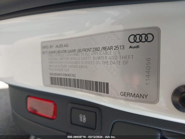 Audi A4 2.0t Premium 2017 WAUENAF41HN065782 Image 9
