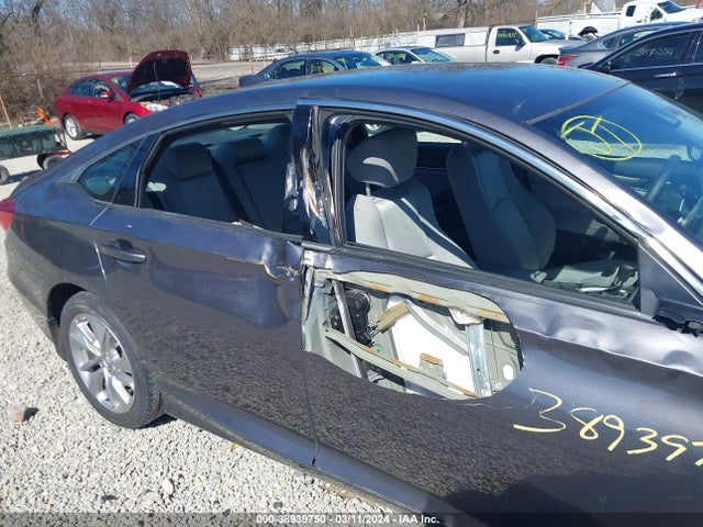 Honda ACCORD LX 2018 1HGCV1F14JA263061 Image 6