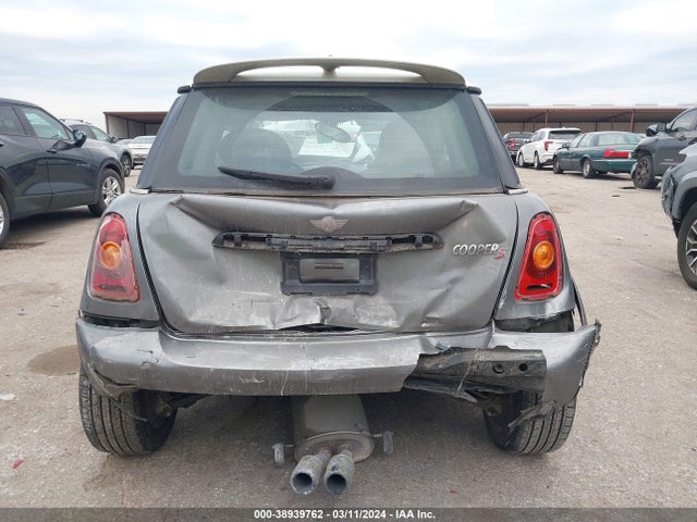2008 MINI COOPER S WMWMF73568TV38239 Photo 5