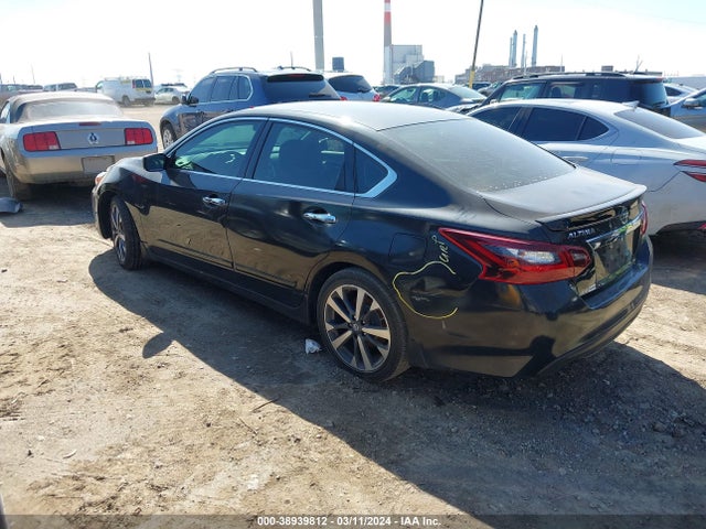 Nissan Altima 2.5 Sr 2017 1N4AL3AP8HC187819 Image 3
