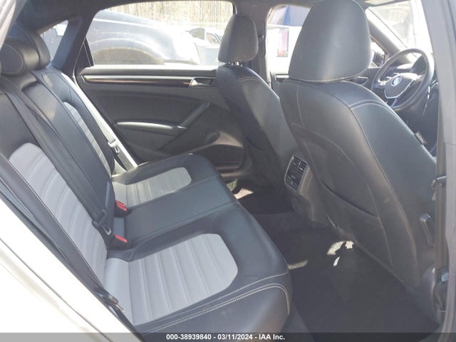 1VWJM7A33JC035395 Volkswagen Passat 3.6l V6 Gt