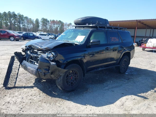 Toyota 4runner Trd Pro 2018 JTEBU5JR7J5586817 Image 2