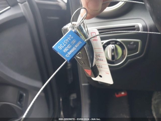 55SWF4JB3GU123933 Mercedes-Benz C 300 Luxury/sport