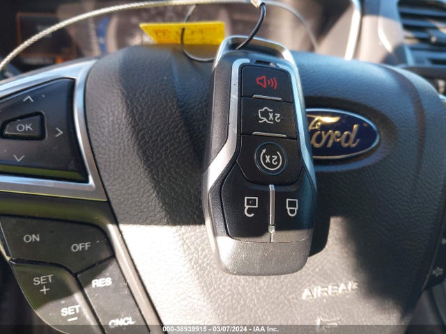 Ford Fusion Titanium 2016 3FA6P0K97GR150155 Image 11