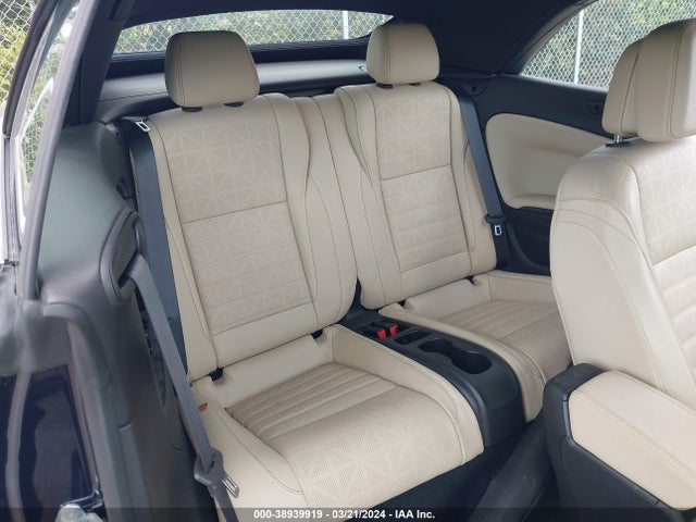 W04WH3N50KG381121 Buick Cascada Premium