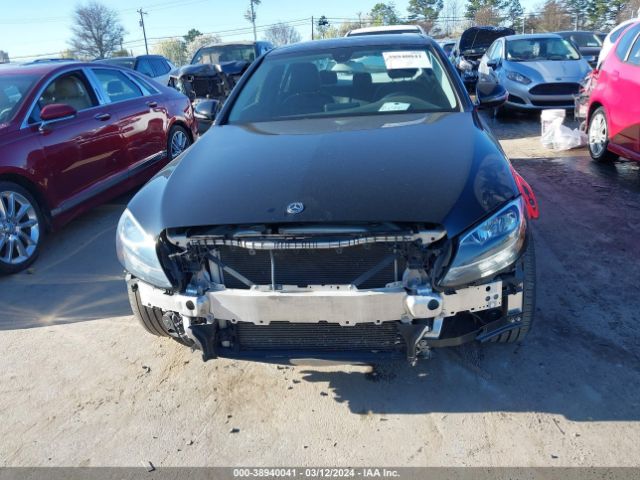 55SWF4JB6HU232825 Mercedes-Benz C 300 Luxury/sport