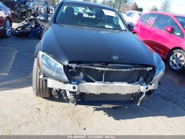 55SWF4JB6HU232825 Mercedes-Benz C 300 Luxury/sport