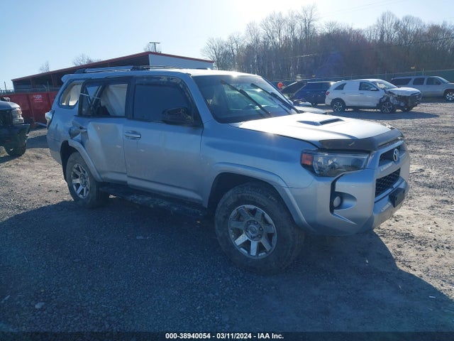 Toyota 4runner Trail 2015 JTEBU5JR1F5251043 Image 1