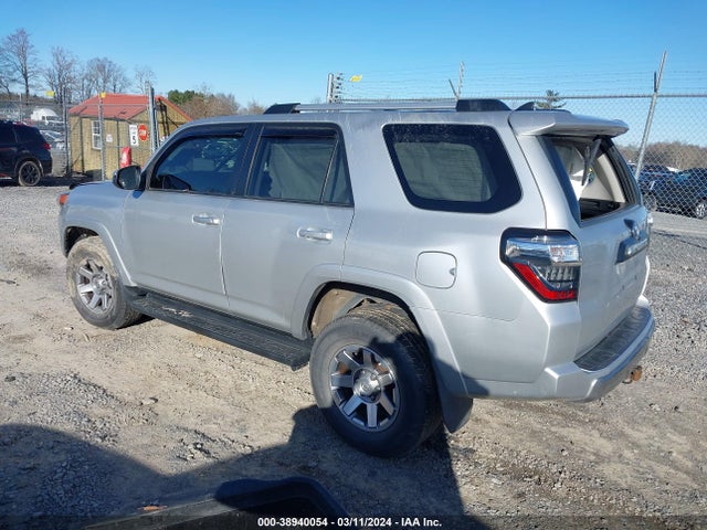 Toyota 4runner Trail 2015 JTEBU5JR1F5251043 Image 3
