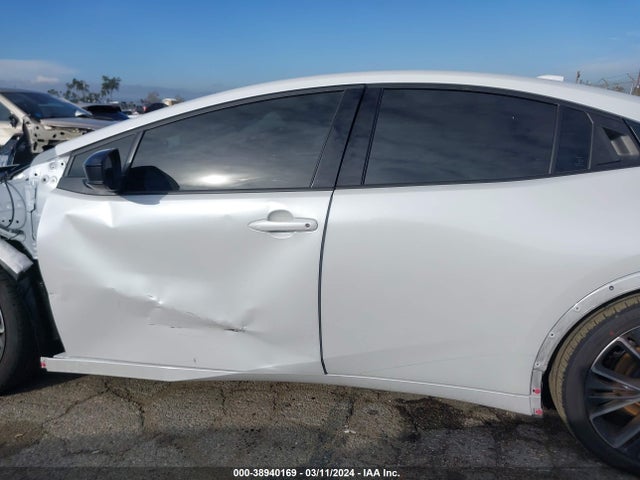 Toyota PRIUS XLE 2023 JTDACAAU1P3013030 Image 15