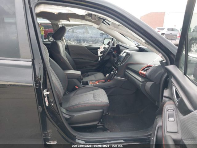 JF2SKAPCXKH573812 Subaru Forester Sport
