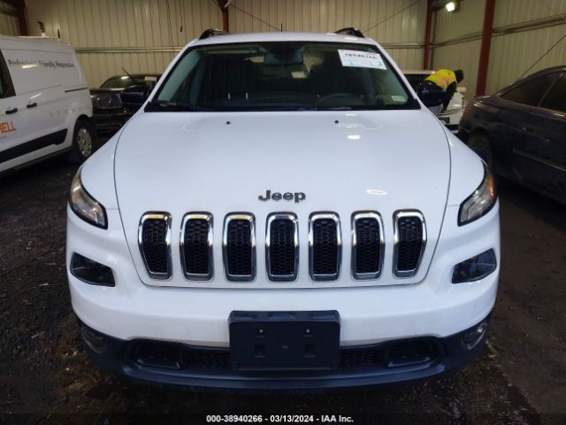 1C4PJLAB1HW508371 Jeep Cherokee Sport Fwd