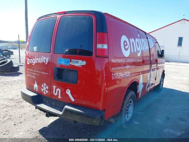 Chevrolet Express 2500 Work Van 2014 1GCWGFCG6E1167918 Image 4