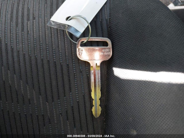Scion XB 2014 JTLZE4FE3EJ066065 Image 11