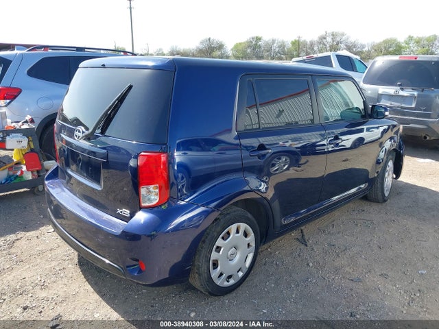 Scion XB 2014 JTLZE4FE3EJ066065 Image 4
