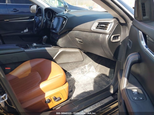 Maserati Ghibli 2018 ZAM57XSA8J1281441 Image 5