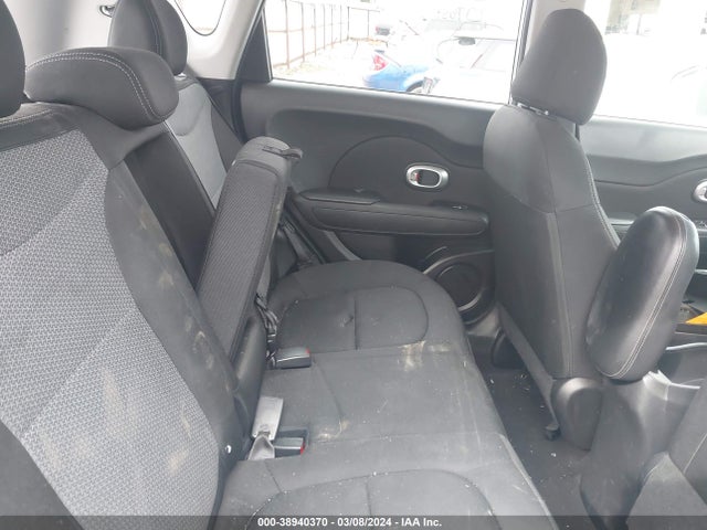 KIA SOUL + 2018 KNDJP3A52J7545377 Image 8