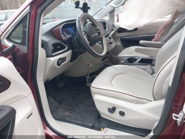 2C4RC1GG6JR256688 Chrysler Pacifica Limited