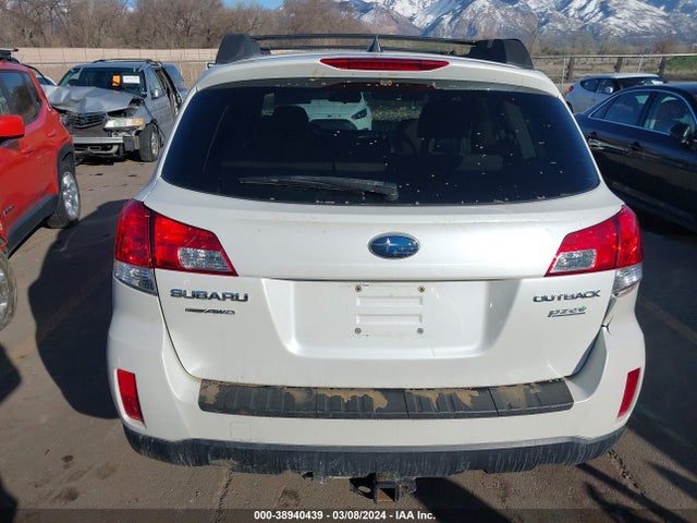 Subaru Outback 2.5i Premium 2014 4S4BRBCC9E1203336 Image 16